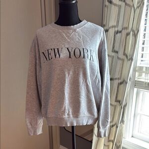 H&M Gray Crewneck Sweatshirt New York Print